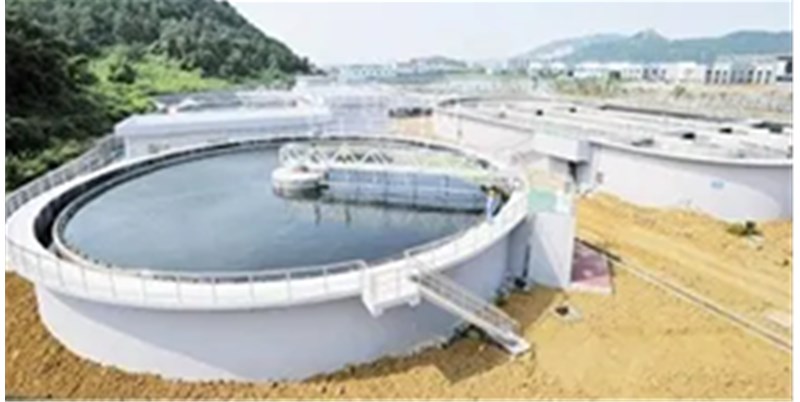 污水处理设备的内部环境对生物多样性有何影响